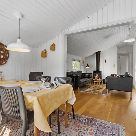 3 Bedroom In Ferienhaus Glesborg